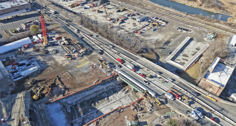 January 2026: Construction of the launch box at the tunnel portal in New Jersey.